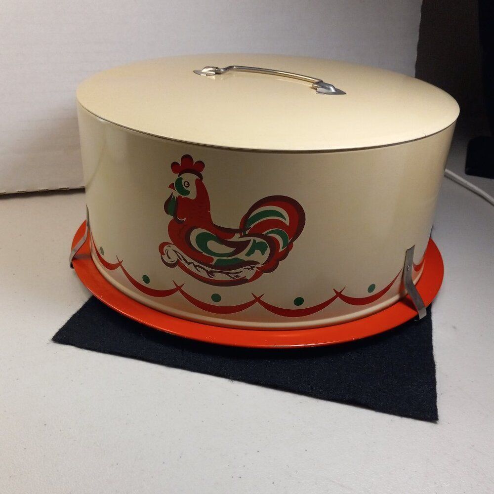 Vintage Decoware Rooster Cake Tin Cottagecore Countrycore Grandmacore kitsch